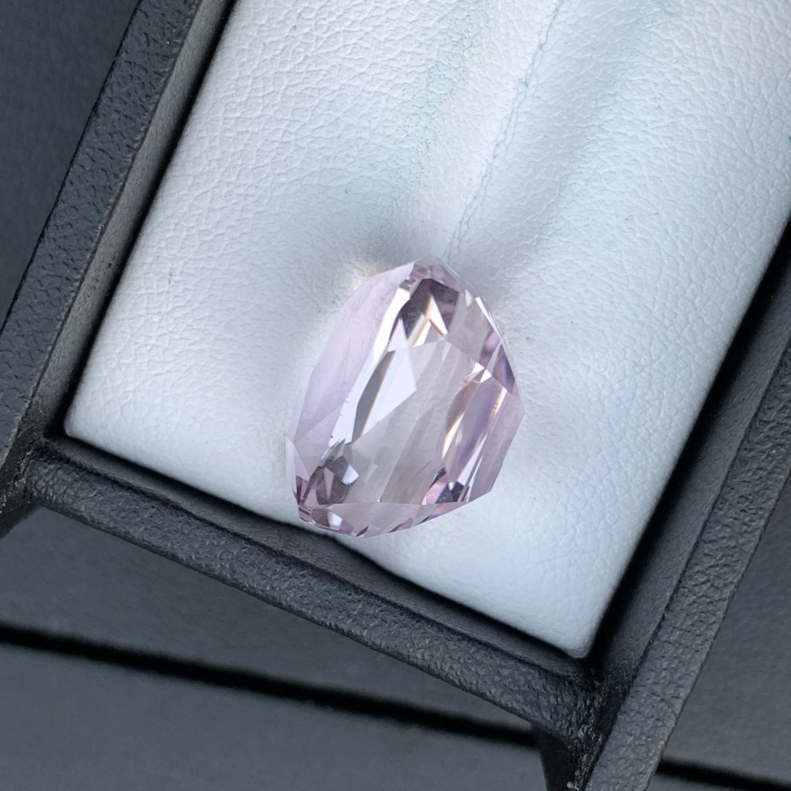 Natural Pink Kunzite 21.65 Carat Faceted Cushion Shape Loose Gemstone — view 2